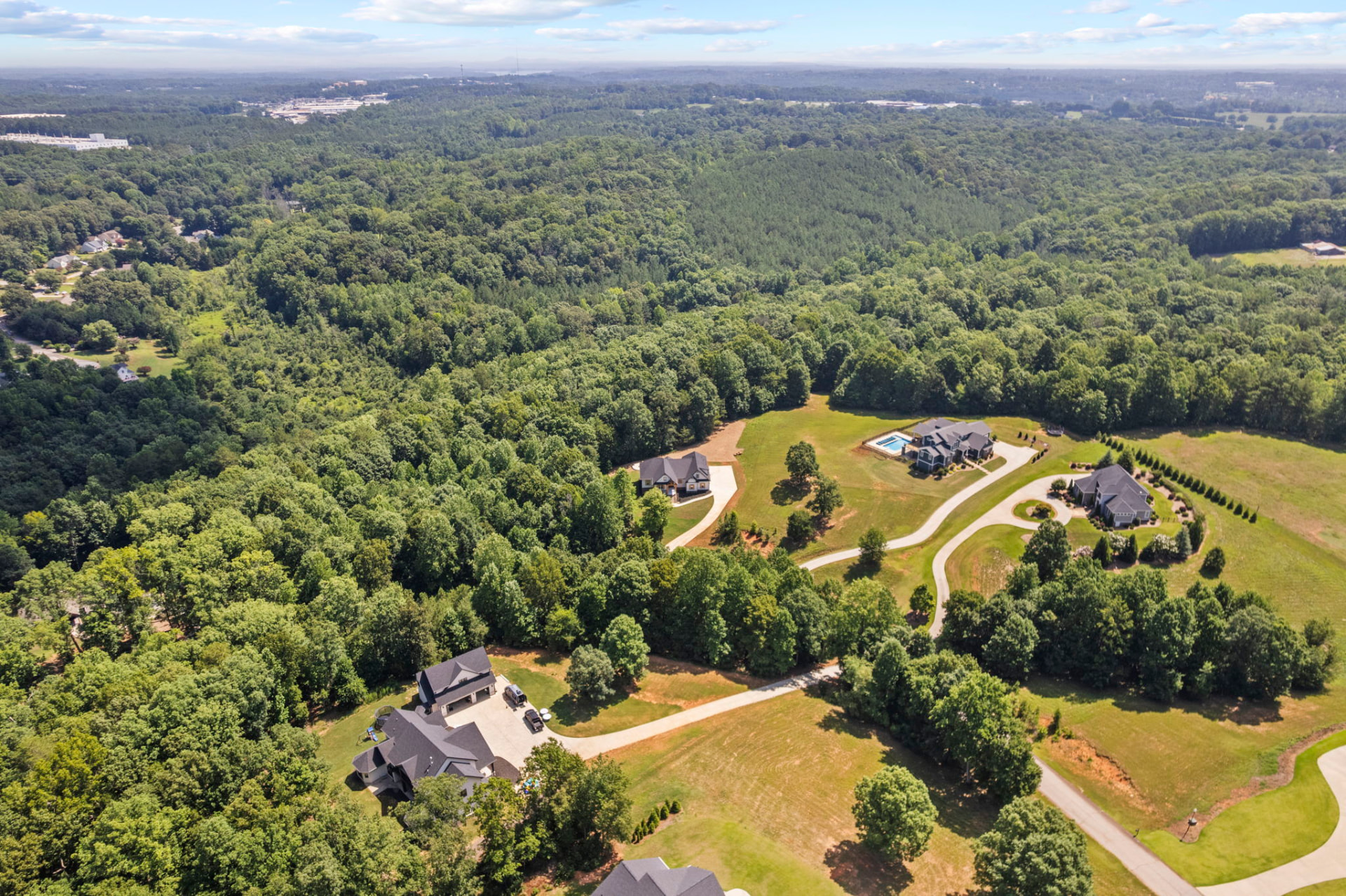 574 Paramount Drive thumbnail 43